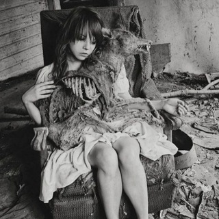 Логотип @blakclouds - سحب سوداء