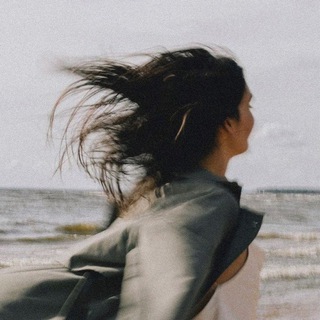 Логотип @blesedday - Blessed | Цитати та афоризми