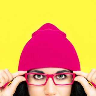 Логотип @blogger_raccoon - Меми, стікери українською для stories, reels та tiktok. Ідеї ддя блогу