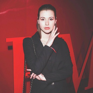 Логотип @bloggerfm - Как приручить блогера