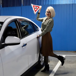 Логотип @blondinka_zarulem - БЛОНДИНКА ZA РУЛЕМ