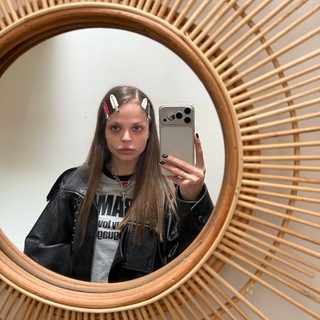 Логотип @bloodylana - to bloodylana