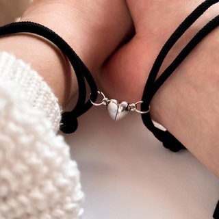 Логотип @bloom_space - парні браслети, патріотичні браслети🇺🇦