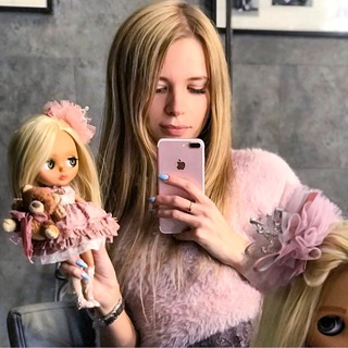 Логотип @blythecouture - blythecouture