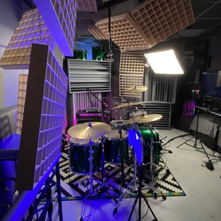 Логотип @bmcomments - БМ ЧАТ