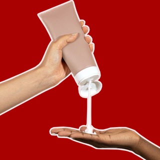 Логотип @bodymindskin - Руки в креме