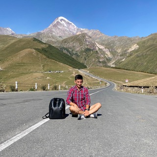 Логотип @bomzhnabmw - Путешествия Бомжа на БМВ