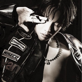 Логотип @bonjuuuur - француз из трущоб.