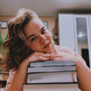 Логотип @book_prokrastinator - Книжный прокрастинатор