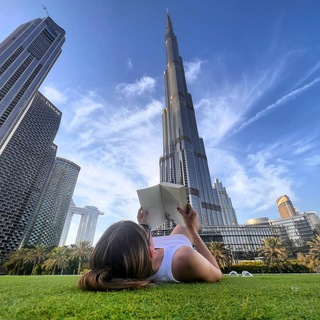 Логотип @book_summer - Аня️ ❇︎ Booksummer канал о книгах