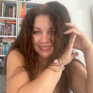 Логотип @bookclubsofi - Книжный винегрет 📚