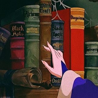 Логотип @bookingheim - Теория большого срыва 🤟🏼| Книги, мюзиклы, кино и всё, что около того 🙃