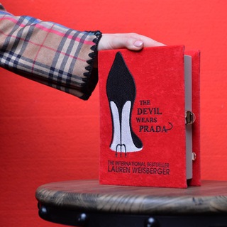 Логотип @bookinists - Bookinist_