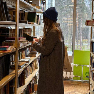 Логотип @booksandnastya - Настя, Шушу и книги📚🤍