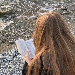 Логотип @booktoral - Отчаянный чтец