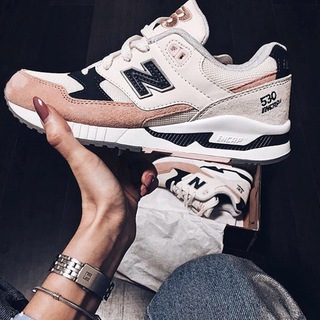 Логотип @bootssales - Boots_sales