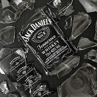 Логотип @bottleartt - Bottle Art (Искусство разбитой бутылки )