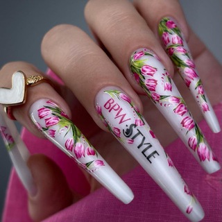 Логотип @bpw_style - BPW.style | Маникюр | Дизайн и идеи для маникюра | Ногти | Слайдеры для ногтей