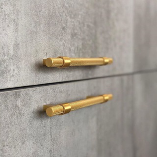 Логотип @brass_cheb - BRASS Чебоксары