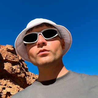 Логотип @brisefamily - BRISE FAMILY