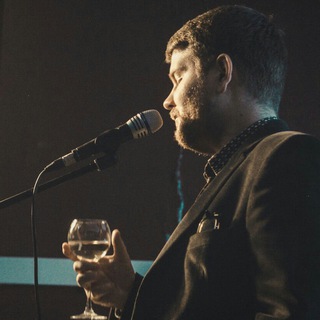 Логотип @broskii_art - Паша Броський / вірші 🌙