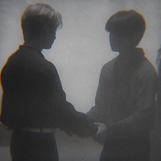 Логотип @browwniiee - Ипат