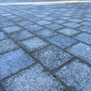 Логотип @bruschatkagranitnaya - Гранитная брусчатка