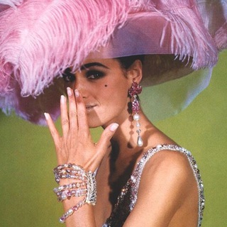 Логотип @brushgirlz - Brushgirls