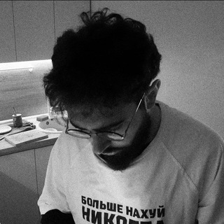 Логотип @bruzlee22 - брюзли.