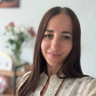 Логотип @bulat_oksana - Аюрведа Центр 🌿