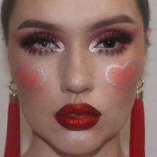 Логотип @bulatovamila - Мила Булатова