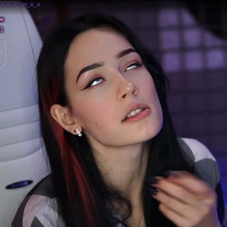 Логотип @bulochkatyt - БУЛОЧНАЯ 😈