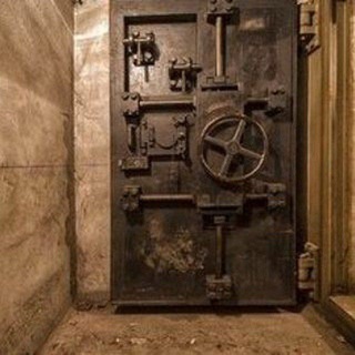 Логотип @bunker_film - BUNKER_FILM