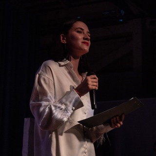 Логотип @burdakovvva - ваша мама утка