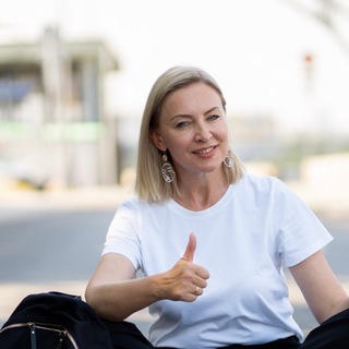 Логотип @bureevairina - Буреева гид Москва