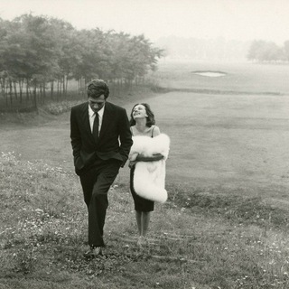 Логотип @buriedaboveground - Paris, Texas