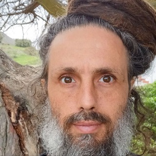 Логотип @bushwhispererspeaks - BushWhisperer