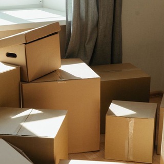 Логотип @buysellitalychat - Чат купівля/продаж