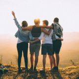 Логотип @buzzlife_tg - Однодневные туры и поездки из Краснодара