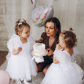 Логотип @by_4_dochki - 4_dochki