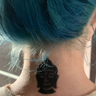 Логотип @byfushi - в блаженном неведении