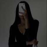 Логотип @byidiotskss - ?