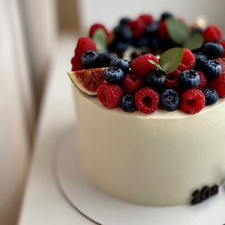 Логотип @cakevenue - Торты на заказ Балашиха 👉 торт бенто, капкейки, десерты и рецепты