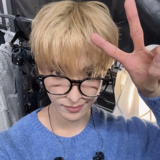 Логотип @caratsplace - stay with seventeen