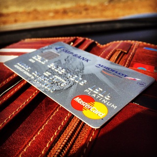 Логотип @cardreview - CardReview