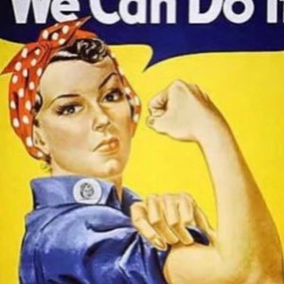 Логотип @careermine - Девочка в карьере