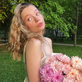 Логотип @careydiary - Кэрри литл дэйри!!