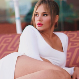 Логотип @carolina_cazadora_fans - Carolina Cazadora 🍒