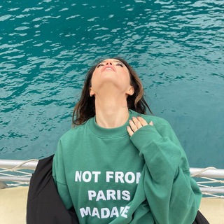 Логотип @carpediemeveryday - Who is but me2 😏