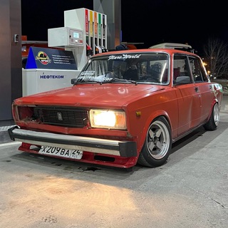 Логотип @carsphoto777 - Фоткаю машины на айфон